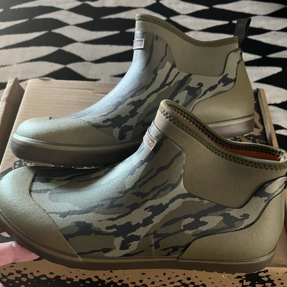 Muddy Olive Camouflage Men's Deck Boots